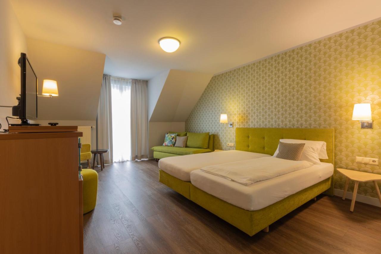Stadthotel Kaiserslautern Ngoại thất bức ảnh